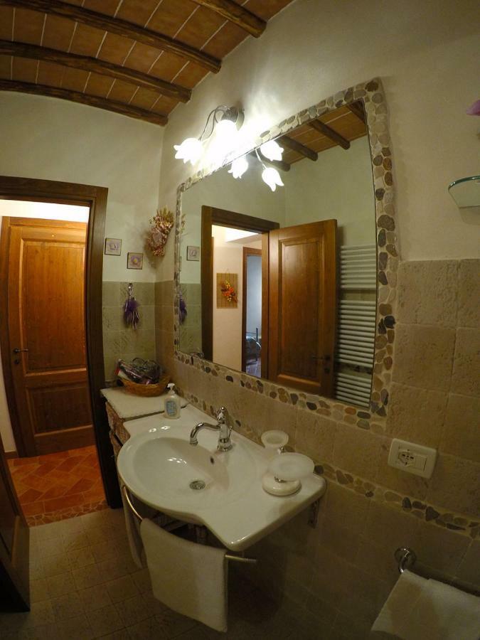 Апартаменти Sandra House Кастелліна-ін-К'янті Екстер'єр фото